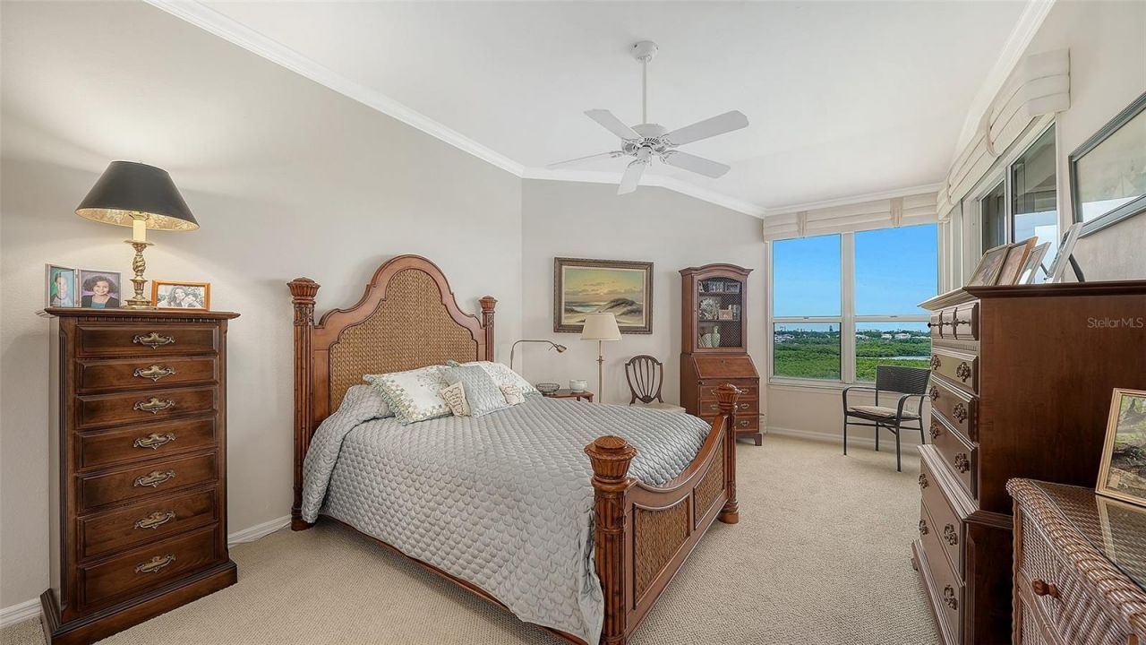 5420 Eagles Point Circle, Unit 406, Sarasota, FL 34231 Photo