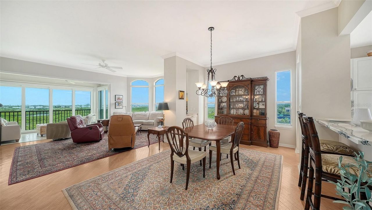 5420 Eagles Point Circle, Unit 406, Sarasota, FL 34231 Photo