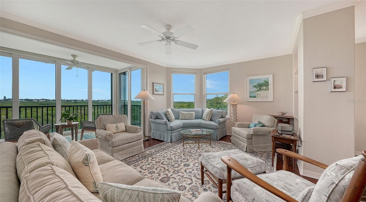 5420 Eagles Point Circle, Unit 206, Sarasota, FL 34231 Photo