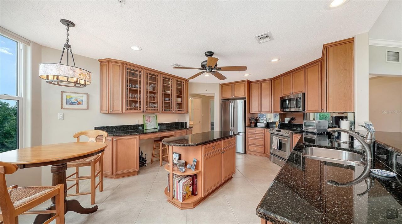 5420 Eagles Point Circle, Unit 206, Sarasota, FL 34231 Photo
