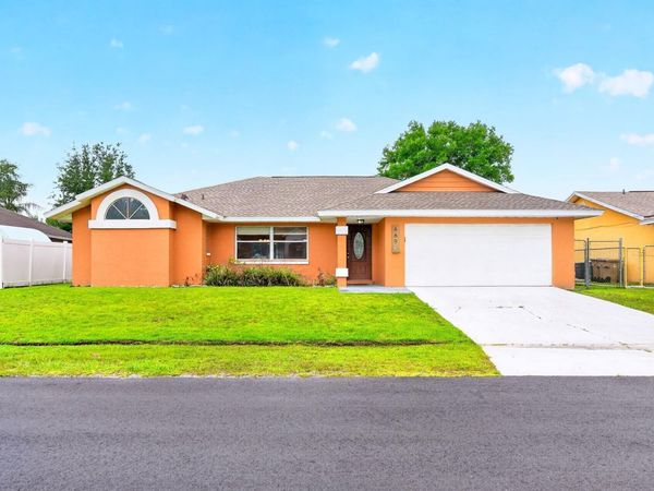 669 DEAUVILLE COURT , KISSIMMEE, FL 34758