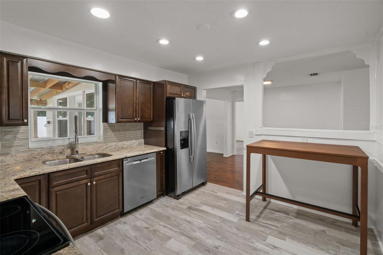 2037 67th Avenue S, Saint Petersburg, FL 33712 Photo