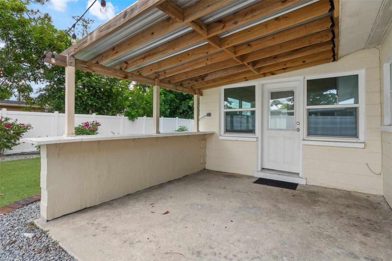 2037 67th Avenue S, Saint Petersburg, FL 33712 Photo