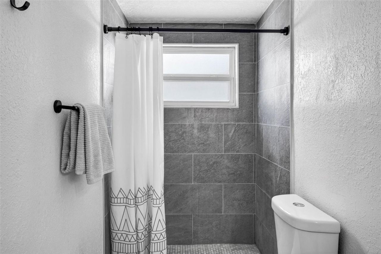 9836 52nd Terrace N, Saint Petersburg, FL 33708 Photo