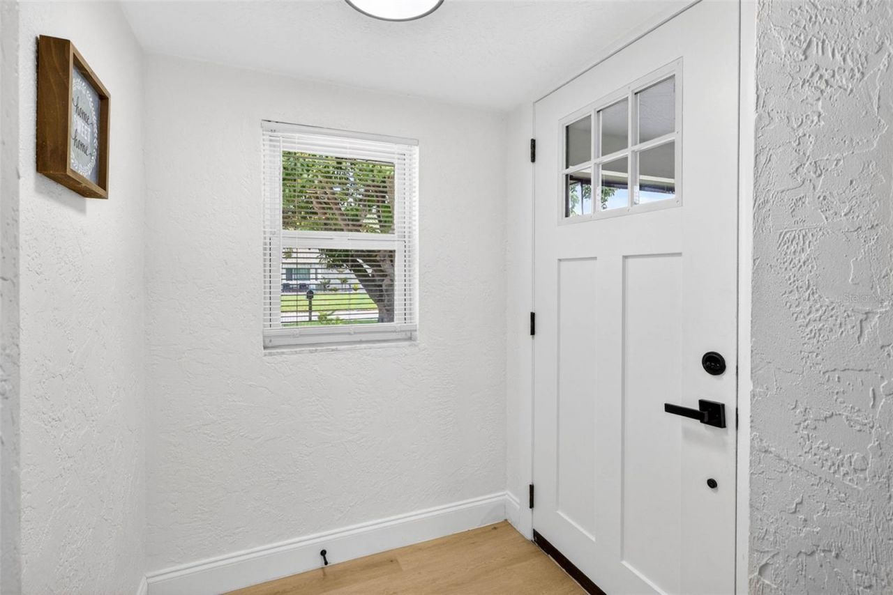 9836 52nd Terrace N, Saint Petersburg, FL 33708 Photo