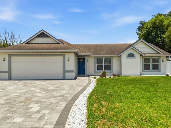 8055 LESIA CIRCLE, ORLANDO, FL 32835