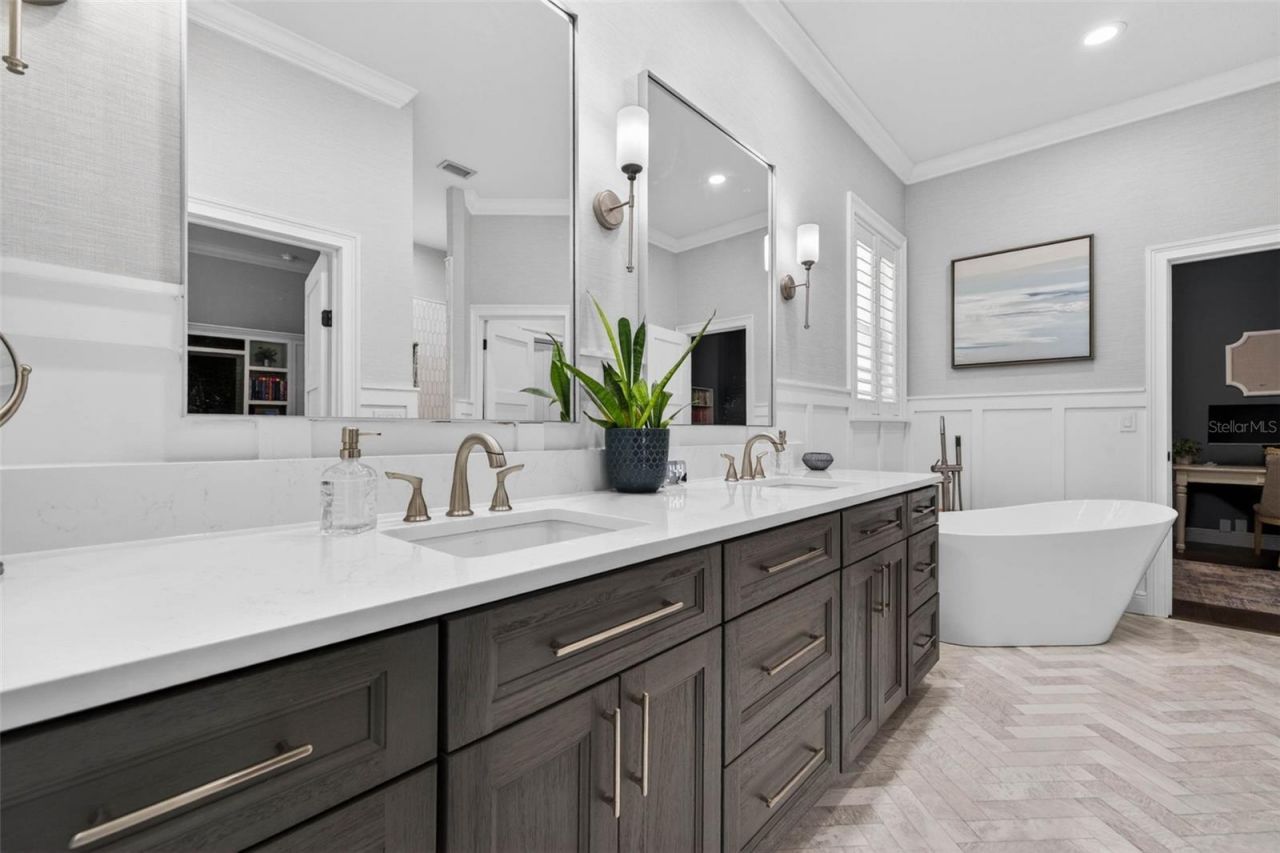 17804 Ridgeway Court, Tampa, FL 33647 Photo