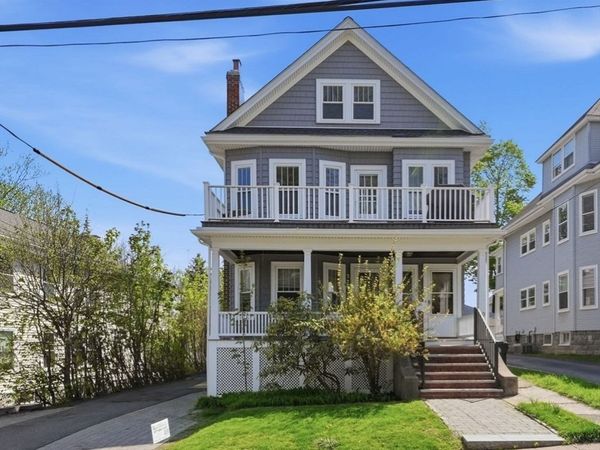 48 Spruce St, Unit 1, Watertown, MA 02472