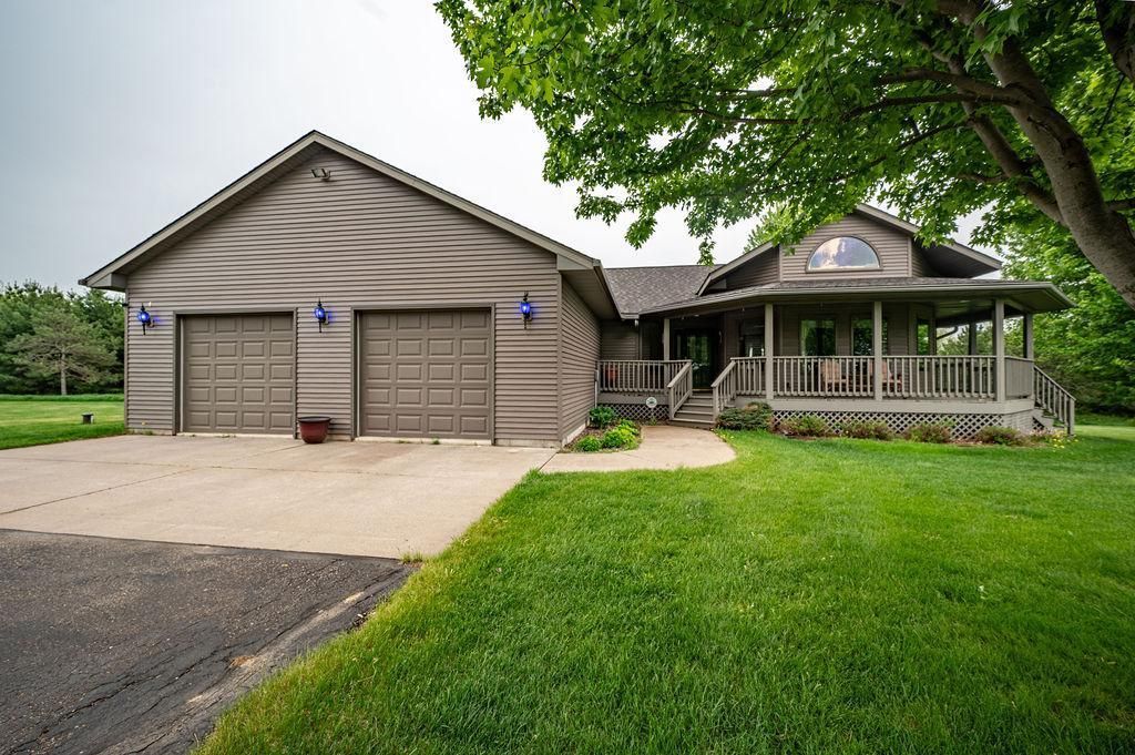 2541 90th Avenue , Woodville, WI 54028
