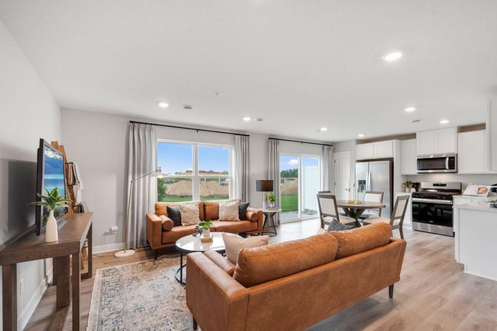 17581 Driscoll Place , Lakeville, MN 55044
