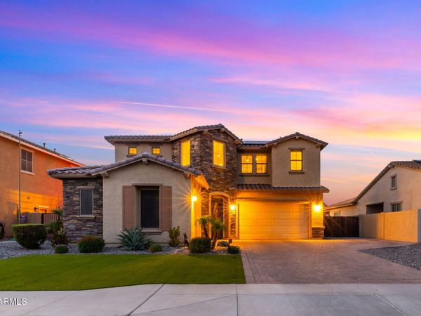 18924 W MEDLOCK Drive, Litchfield Park, AZ 85340