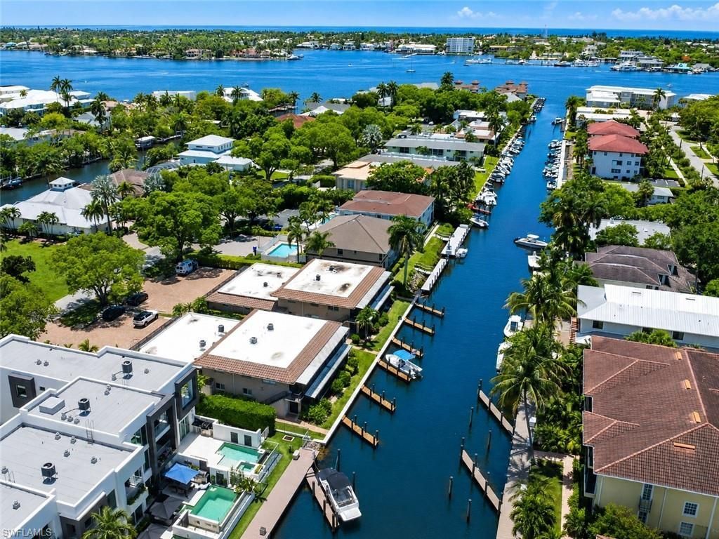 1533 Chesapeake Ave , Unit A5, Naples, FL 34102 Photo