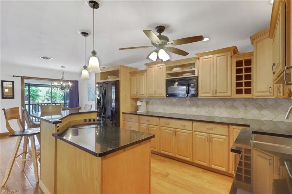 1533 Chesapeake Ave , Unit A5, Naples, FL 34102 Photo