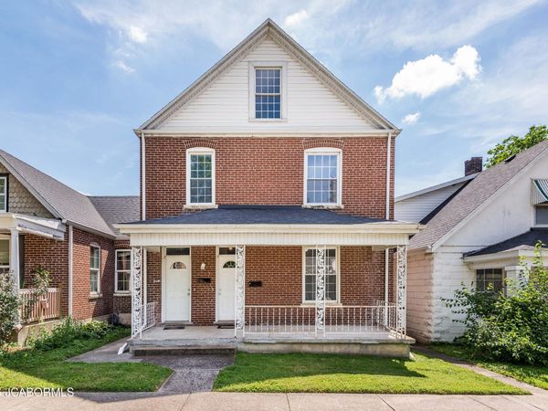 624 SCHOOL STREET, Jefferson City, MO 65101