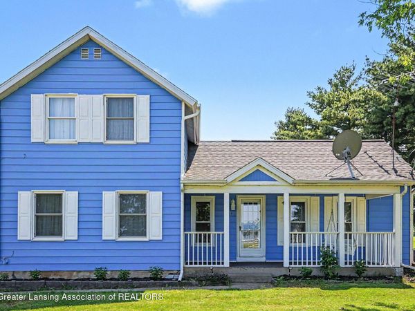 665 N Clinton Trail, Charlotte, MI 48813
