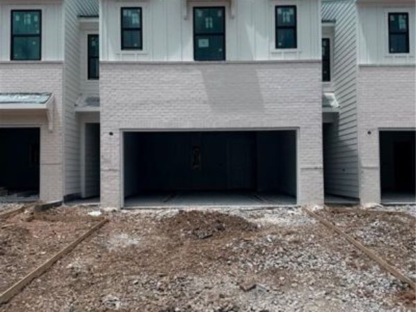 2006 Underwood Drive, Unit 4, Lawrenceville, GA 30043