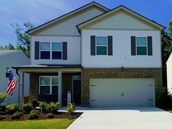 8233 Bluewater Drive, Fairburn, GA 30213