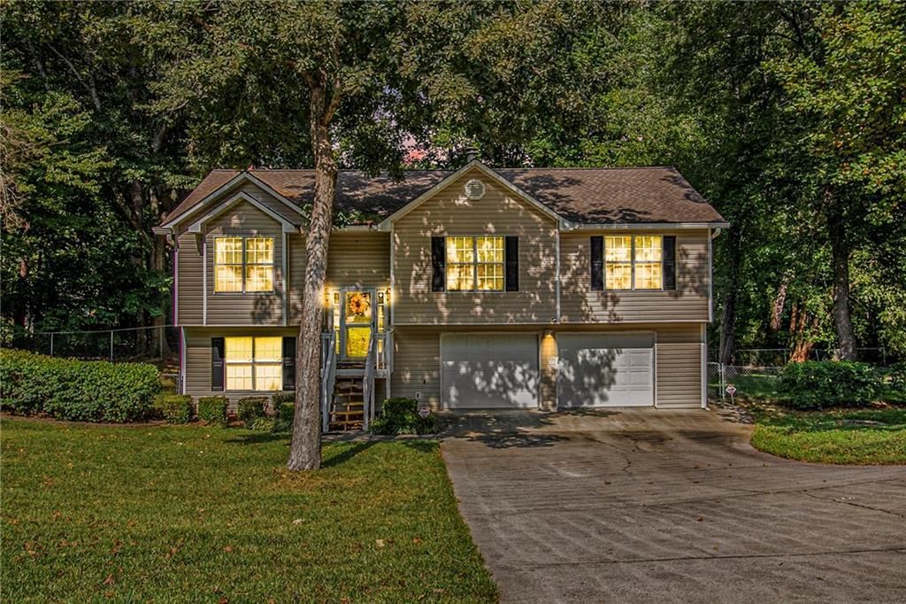 7312 White Flag Trail, Lithia Springs, GA 30122 Main Photo