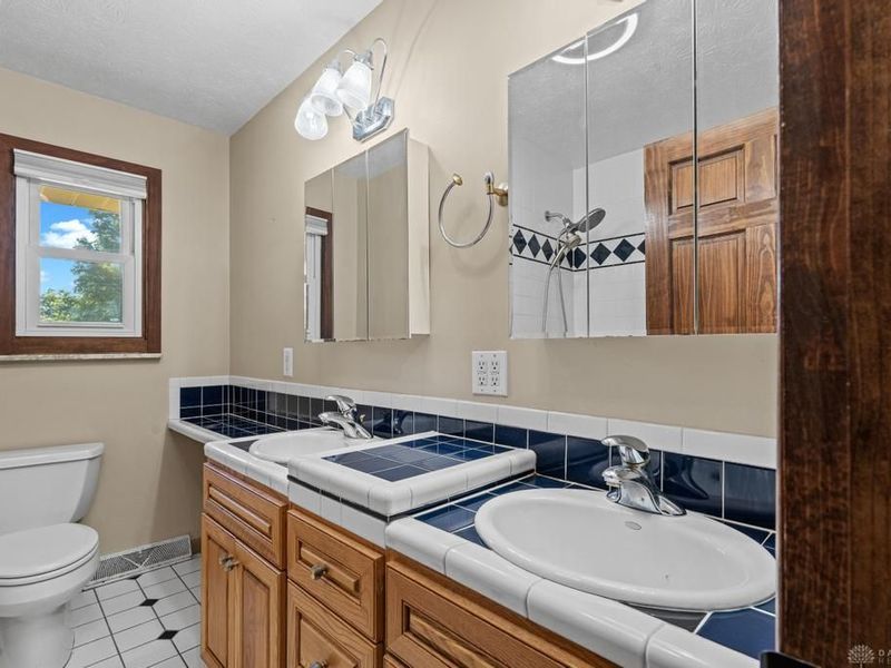 1402 Fudge Drive, Beavercreek, OH 45434 Photo 28