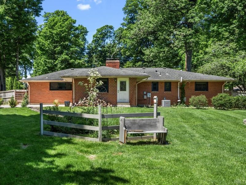 1402 Fudge Drive, Beavercreek, OH 45434 Photo 4