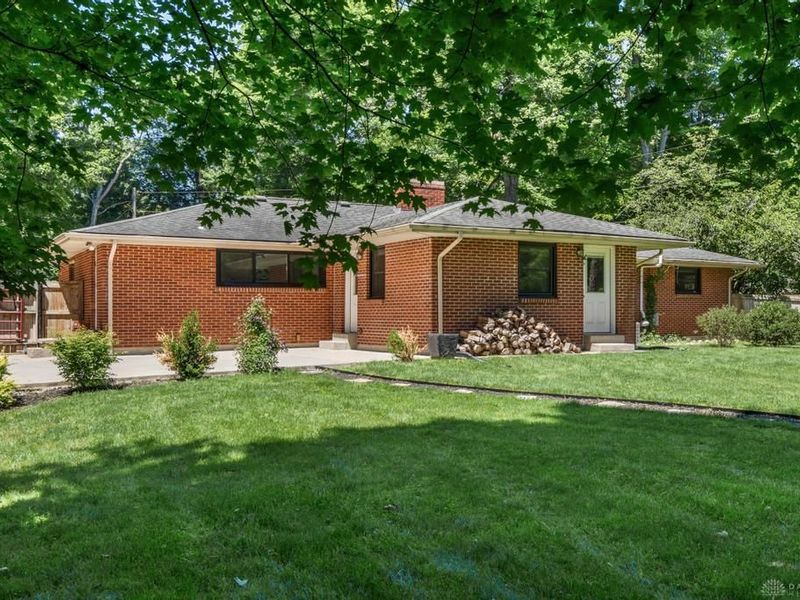 1402 Fudge Drive, Beavercreek, OH 45434 Photo 6