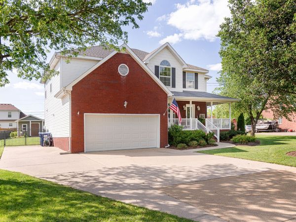 105 Hedge Ct , Smyrna, TN 37167