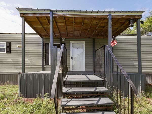 10626 Happyville Road , Youngstown, FL 32466