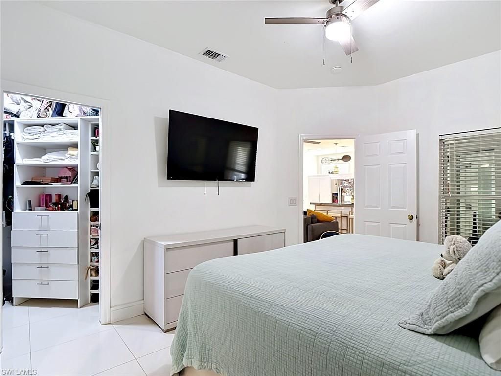 10735 San Tropez Cir , Estero, FL 33928 Photo