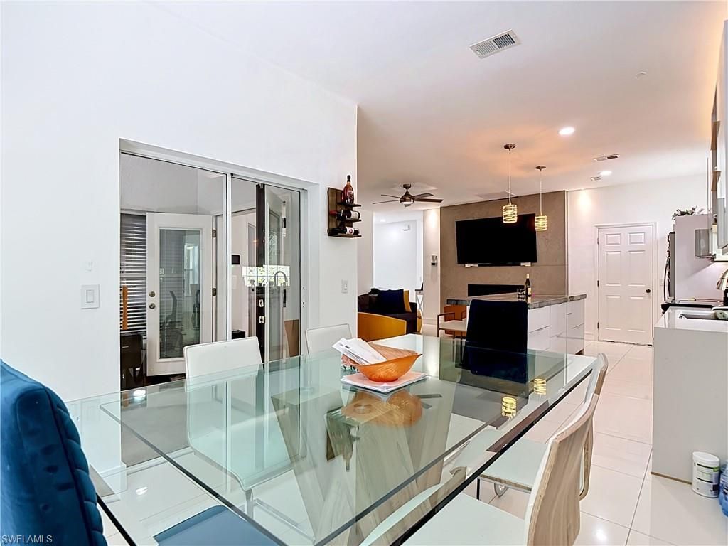 10735 San Tropez Cir , Estero, FL 33928 Photo