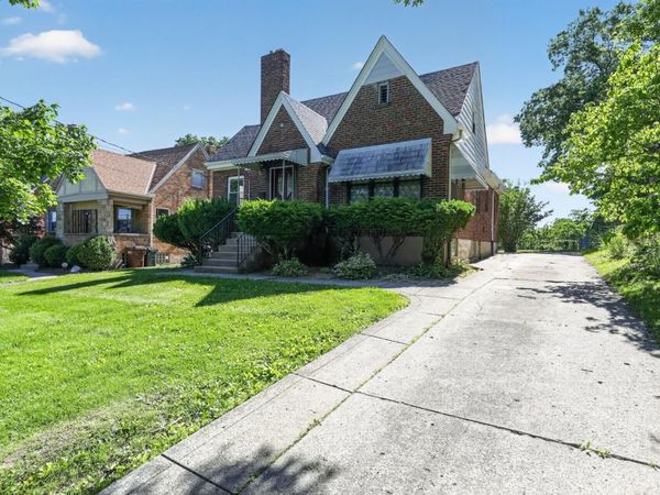 5228 Relluk Drive, Cincinnati, OH 45238