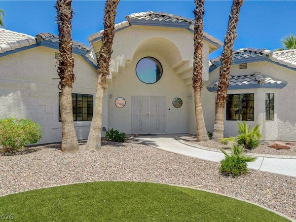 3240 W Arby Avenue, Las Vegas, NV 89118