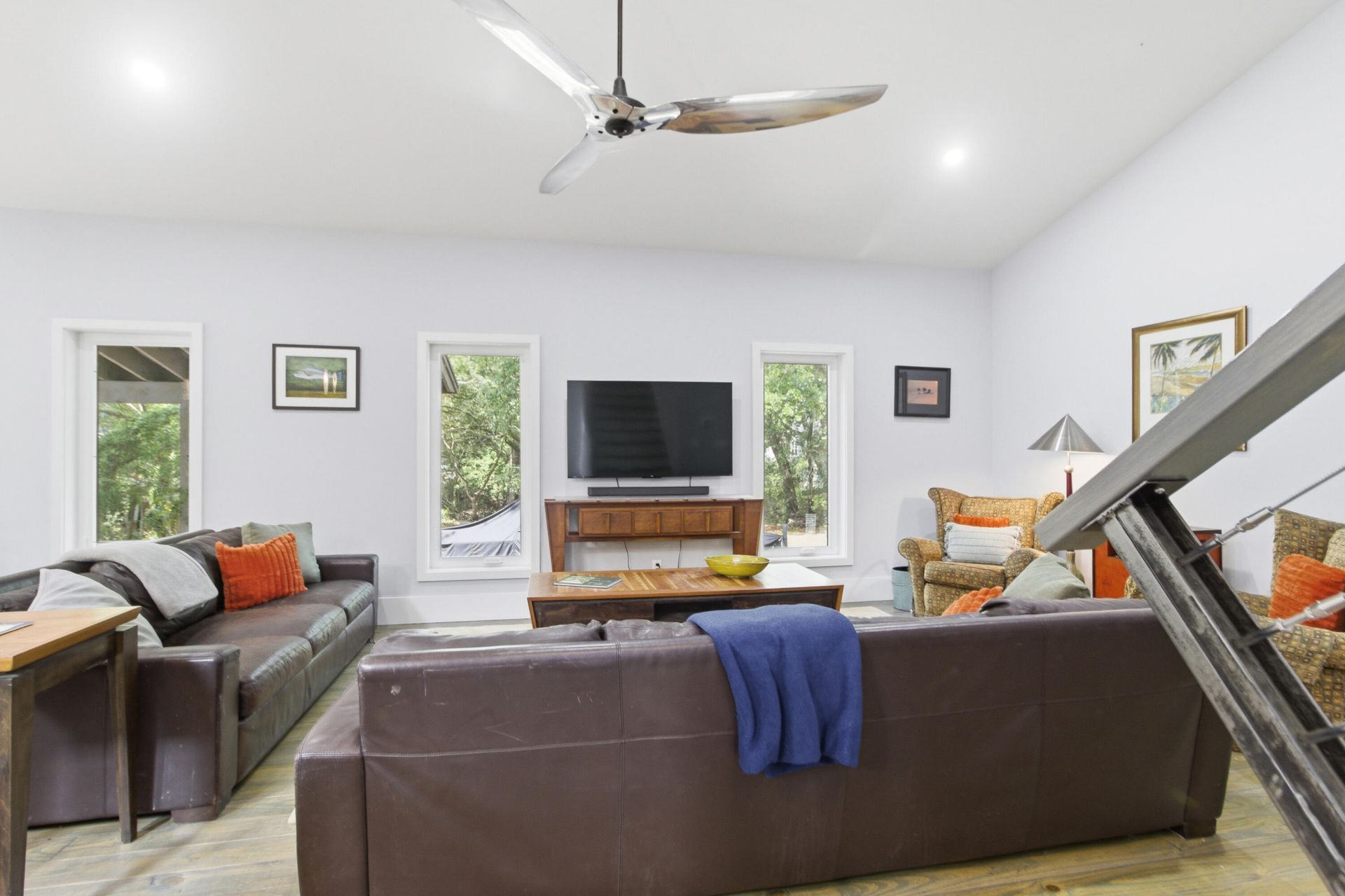1584 Periwinkle Drive Photo 8