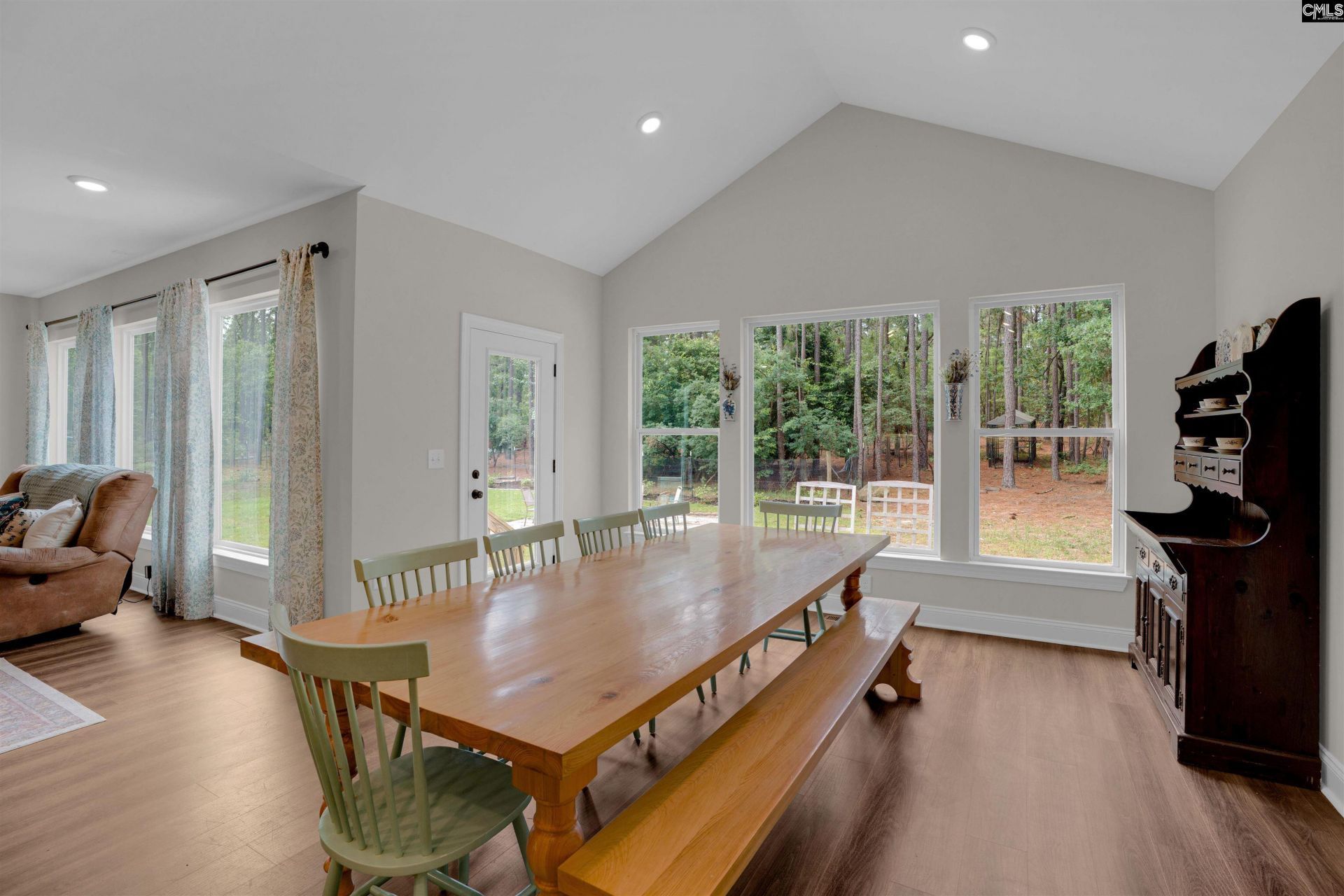 129 Lord And Tucker Court Photo 15