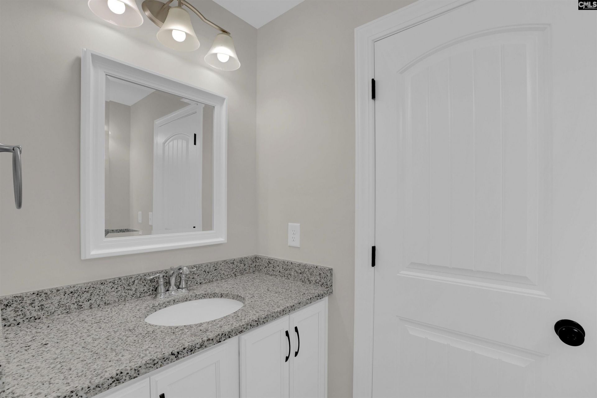 129 Lord And Tucker Court Photo 39