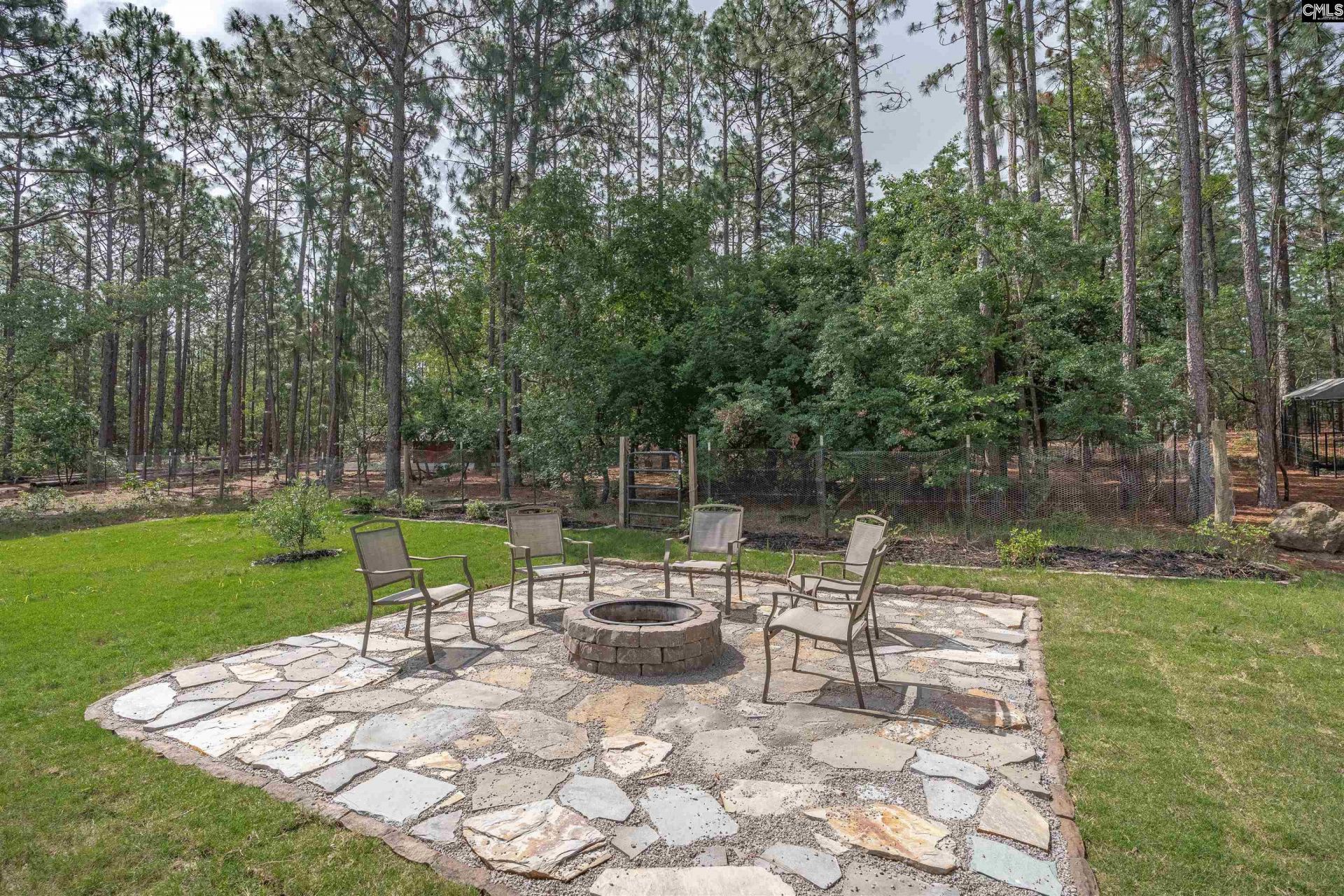 129 Lord And Tucker Court  Photo 42