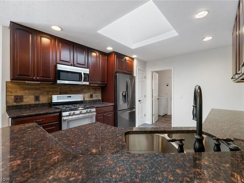 8462 HITCHCOCK Road, Boardman, OH 44512 Photo 11