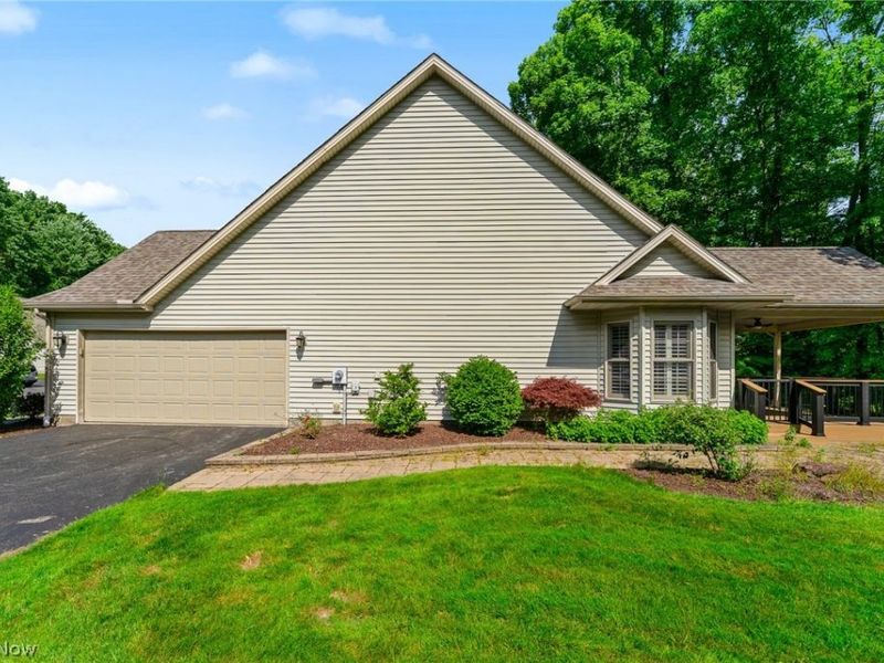 8462 HITCHCOCK Road, Boardman, OH 44512 Photo 5