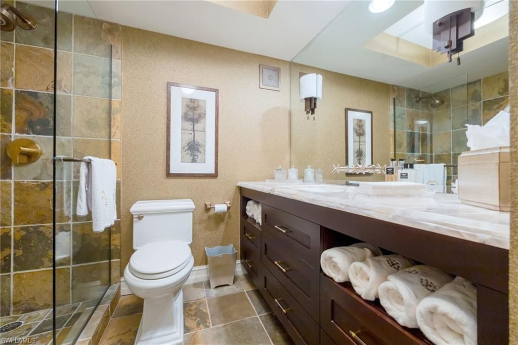 108 Wilderness Dr , Unit 233, Naples, FL 34105 Photo
