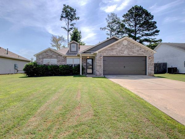 102 Spruce Street, Jacksonville, AR 72076