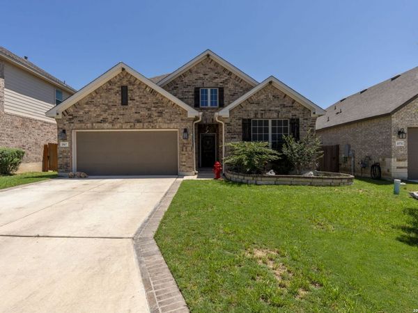 1567 Founders Park, New Braunfels, TX 78132