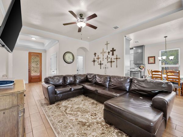 217 Meadow, Marion, TX 78124