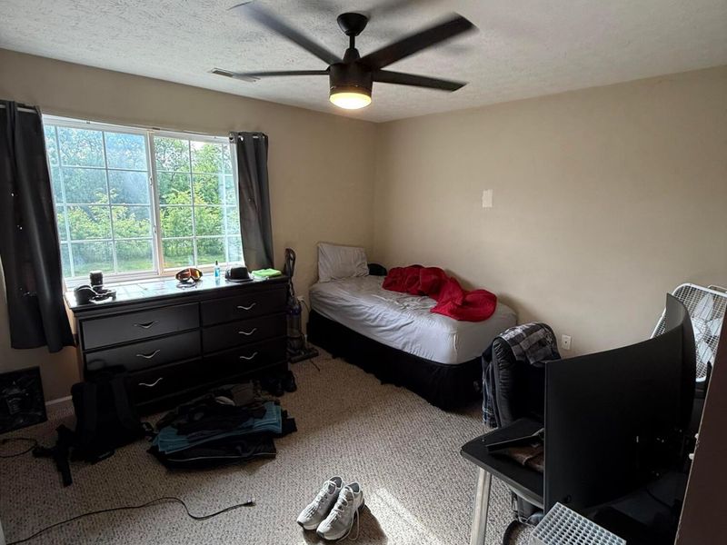 1852 Berrancher , Columbus, OH 43228 Photo 20