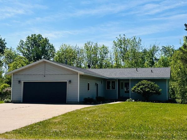 250 W Maple Avenue , Barron, WI 54812