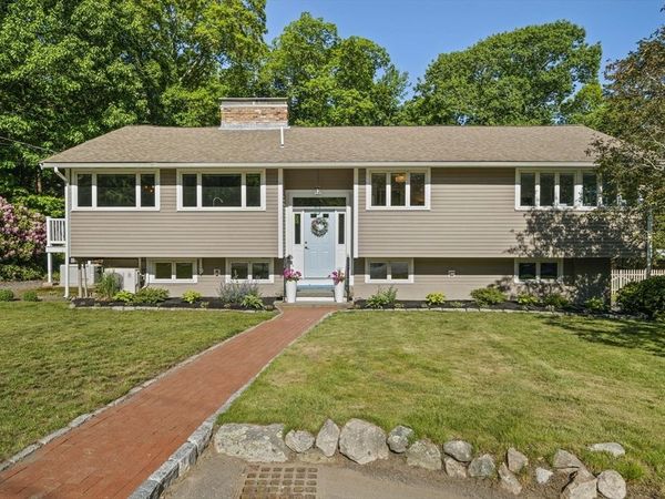 33 Cedar Acres Ln, Cohasset, MA 02025