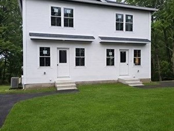 71 Pine St, Unit A, Warren, MA 01083