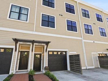 43565 MICHIGAN SQUARE , LEESBURG, VA 20176
