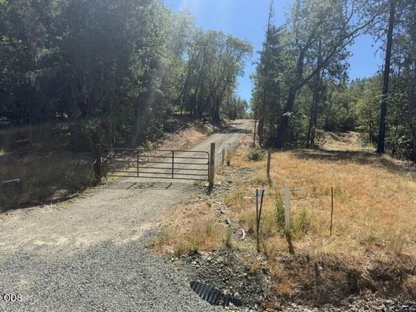 Merlin Sanitarium Road, Unit #21, Merlin, OR 97532