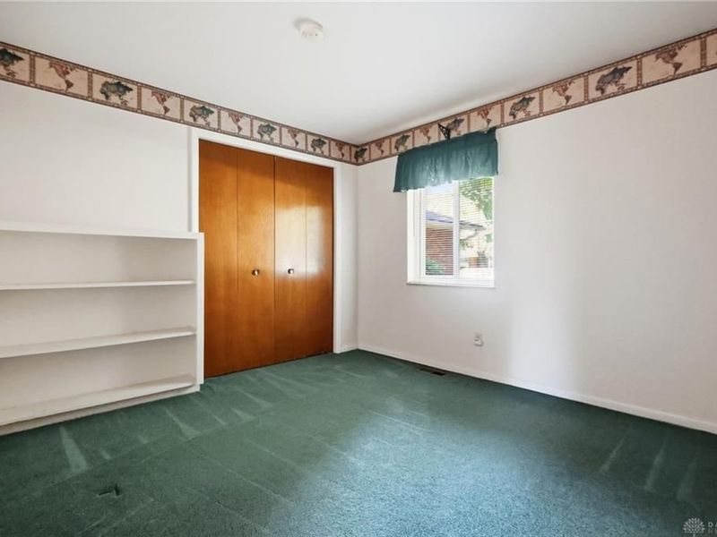 2259 E Whipp Road, Kettering, OH 45440 Photo 32