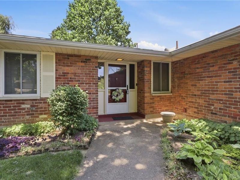 2259 E Whipp Road, Kettering, OH 45440 Photo 4