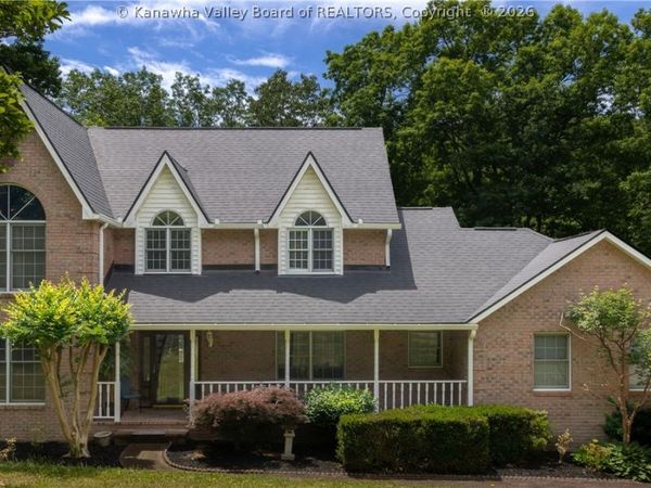1039 Shawnee Trail, Elkview, WV 25071